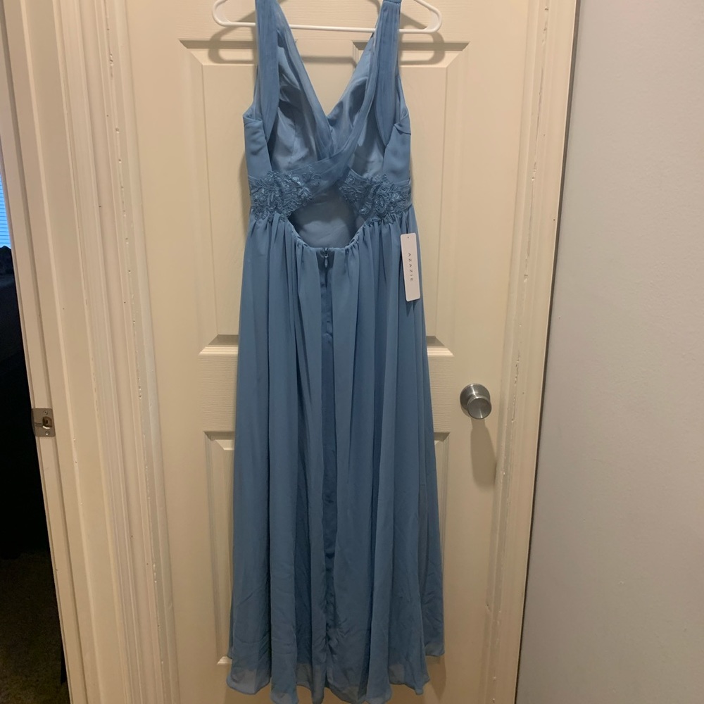 Bridesmaid Dress- Short Girl Approved! - Picture 3 of 9